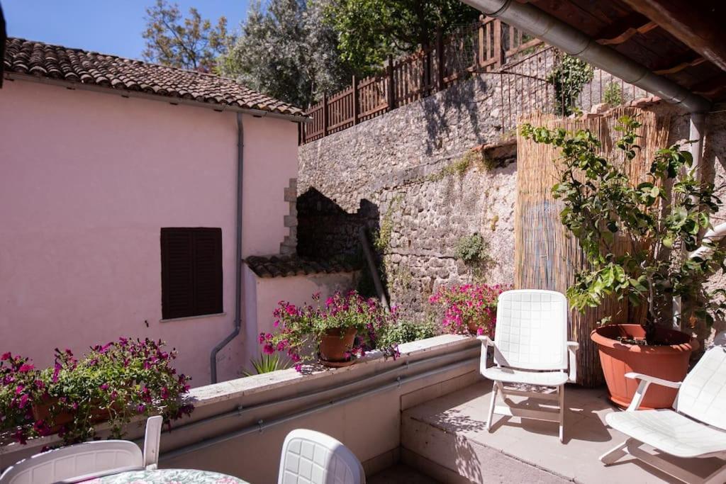 Ferienwohnung Il Ciclope Di Annalisa Alatri Exterior foto